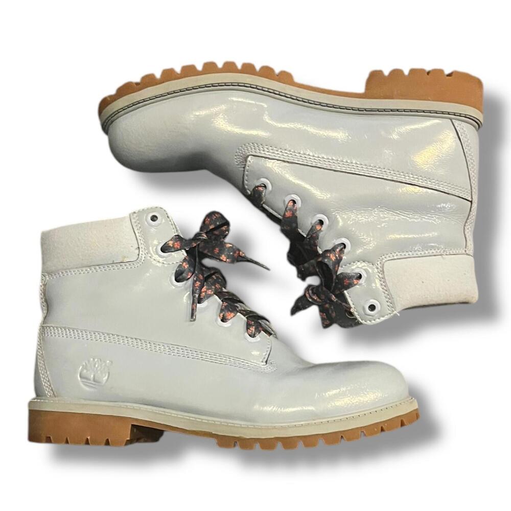 Timberland Junior Girls Sz 7 6” Premium WP Baby Blue Shine 1991A Leather Floral - Picture 2 of 15